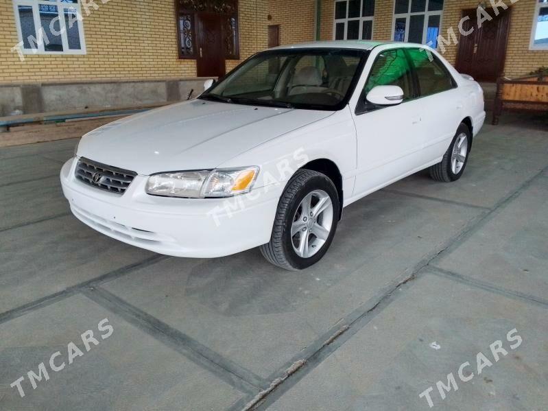 Toyota Camry 2001 - 125 000 TMT - Мургап - img 3