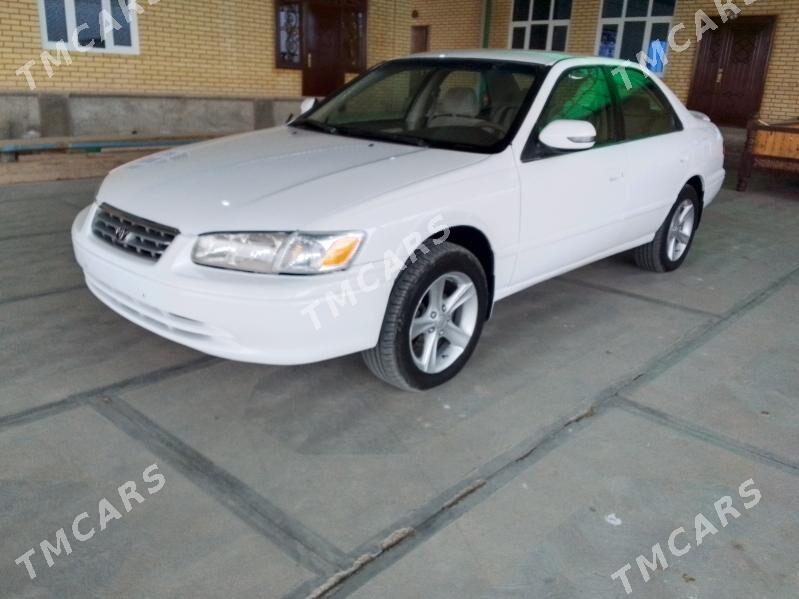 Toyota Camry 2001 - 125 000 TMT - Мургап - img 5