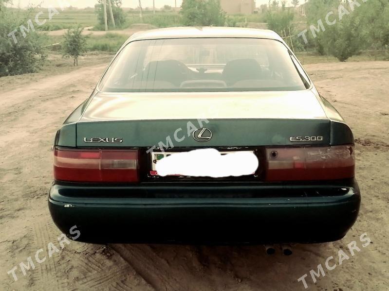 Lexus ES 300 1995 - 50 000 TMT - Гурбансолтан Едже - img 2