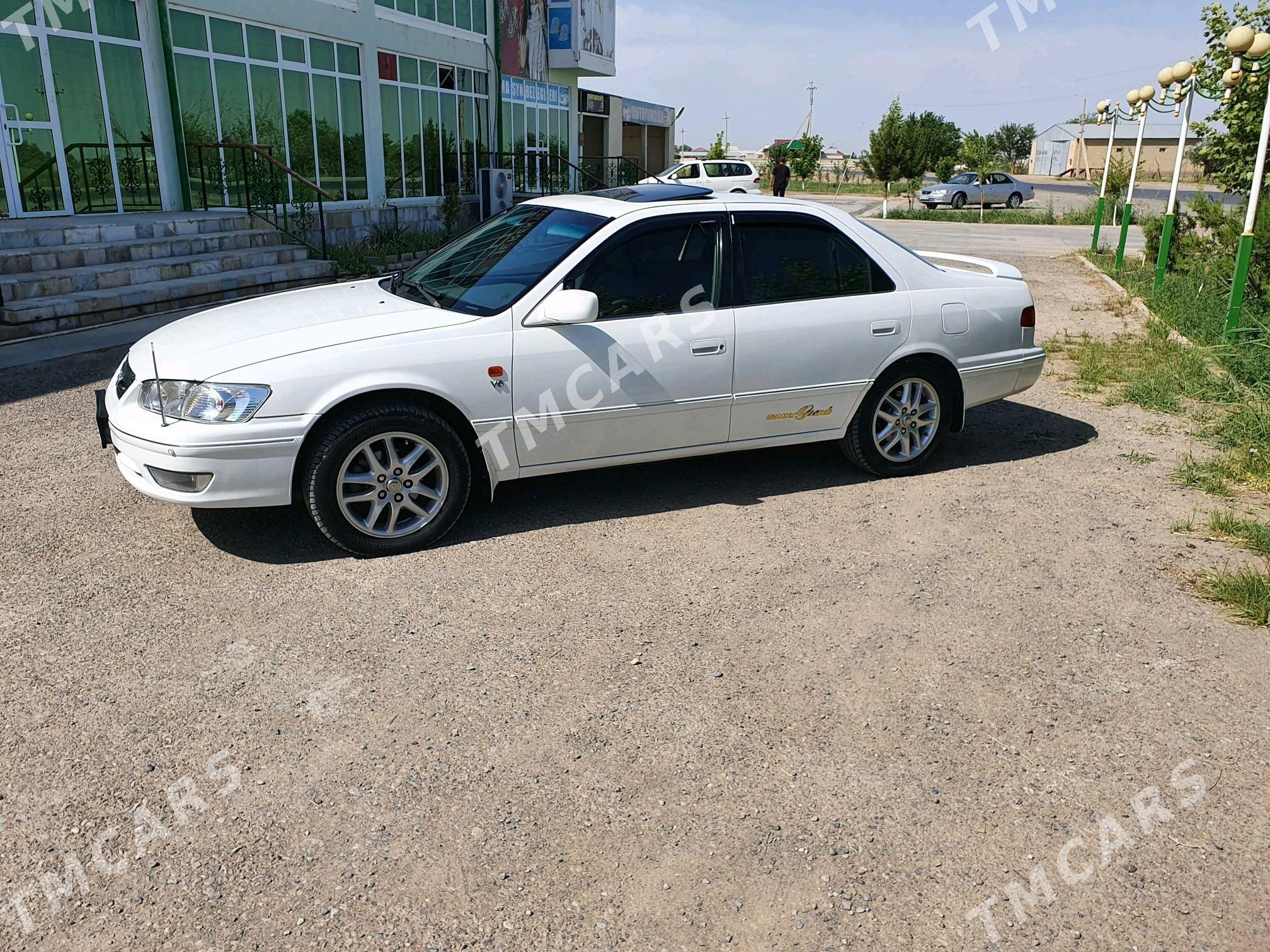 Toyota Camry 2000 - 170 000 TMT - Mary - img 6