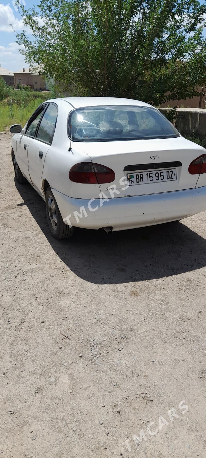 Daewoo Lanos 1999 - 20 000 TMT - Шабатский этрап - img 4