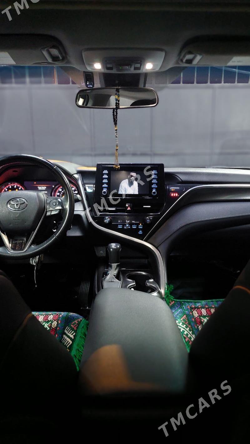 Toyota Camry 2022 - 295 000 TMT - Гуртли - img 4