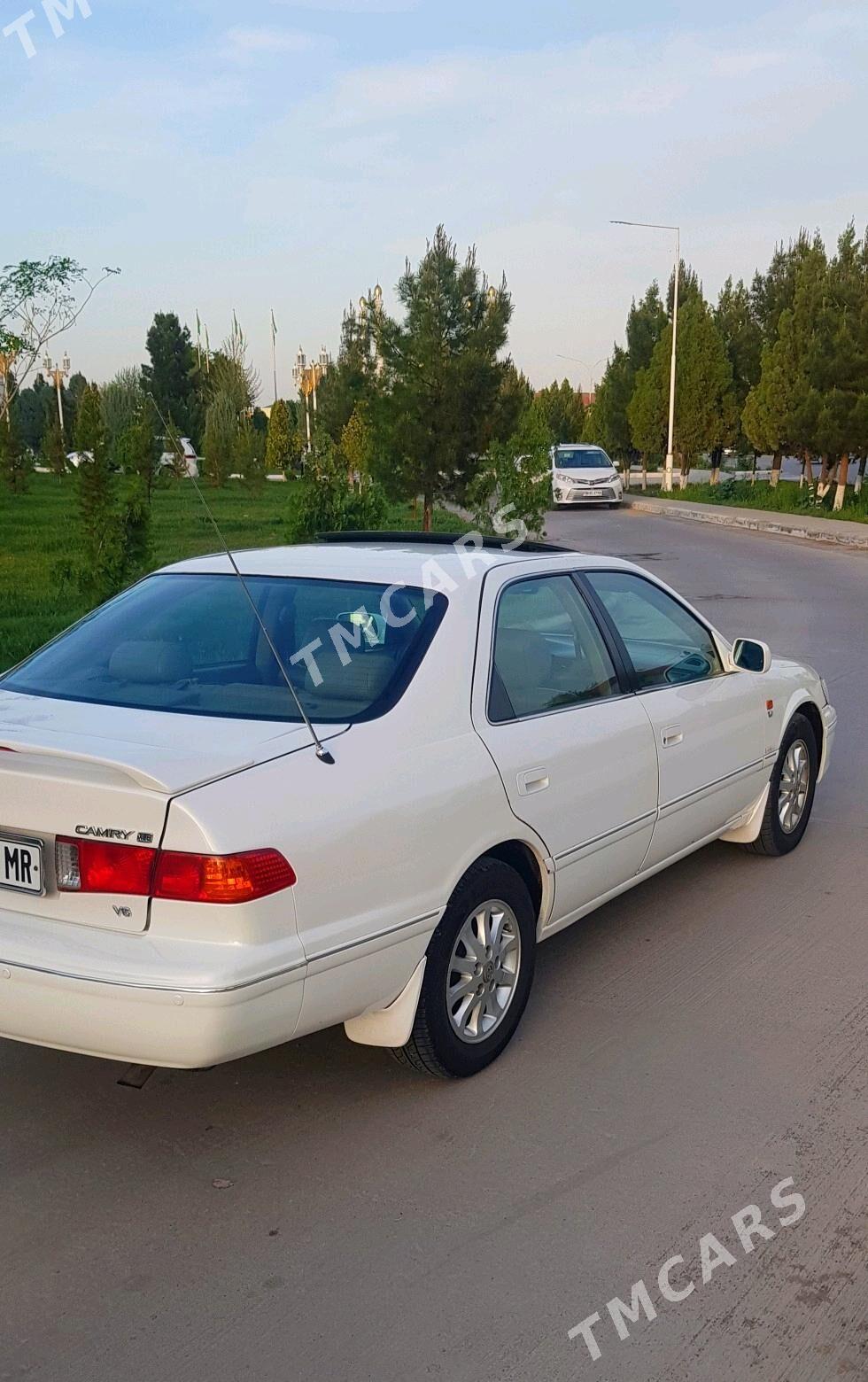 Toyota Camry 2000 - 150 000 TMT - Мары - img 4