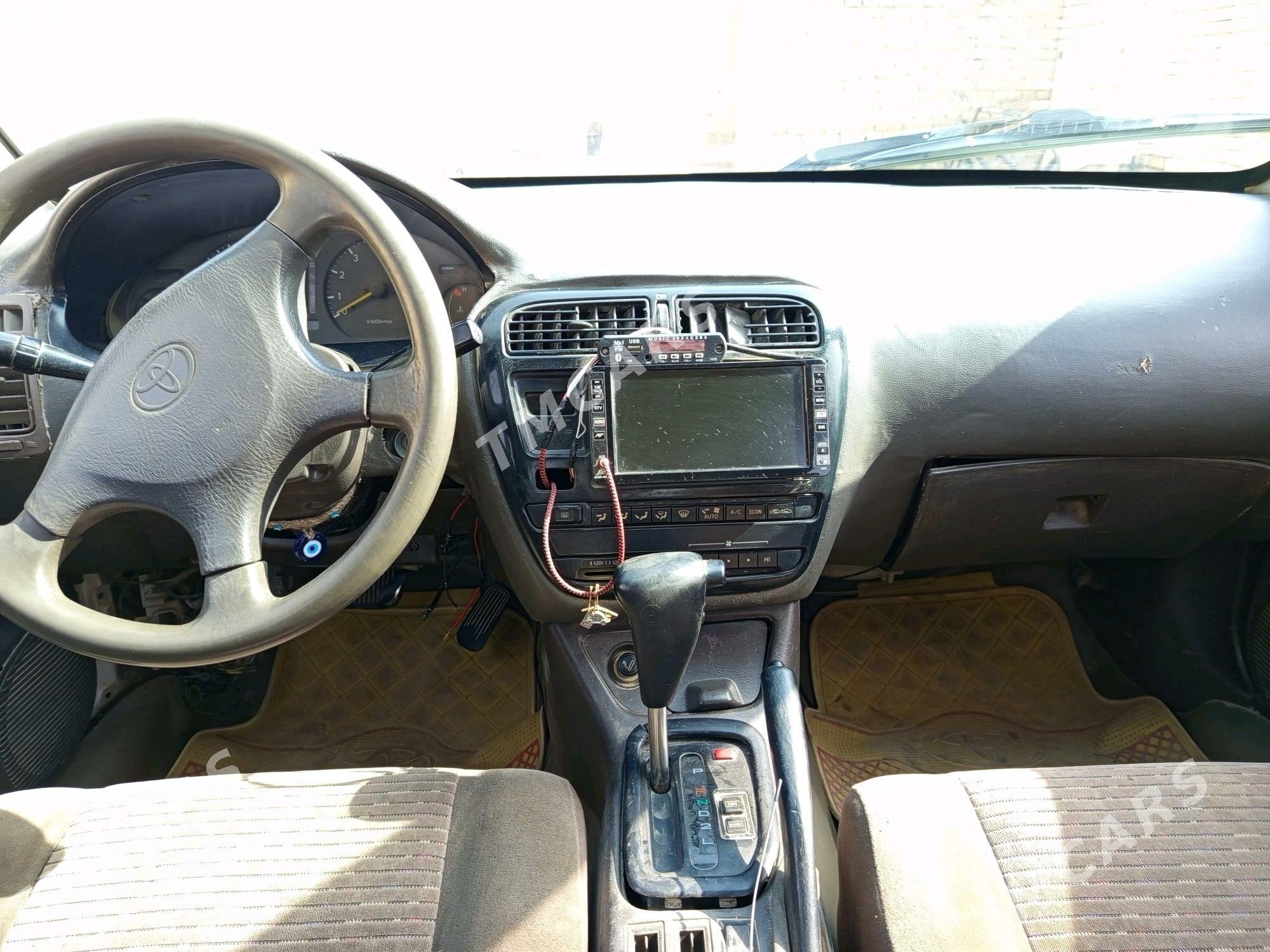 Toyota Carina 1995 - 36 000 TMT - Sakarçäge - img 4