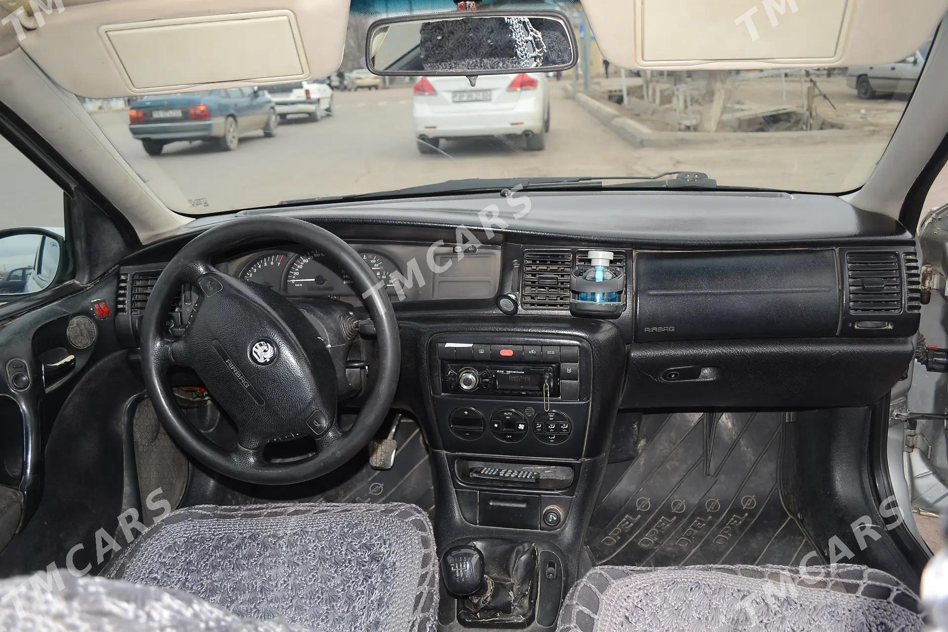 Opel Vectra 1999 - 45 000 TMT - Şabat etr. - img 6