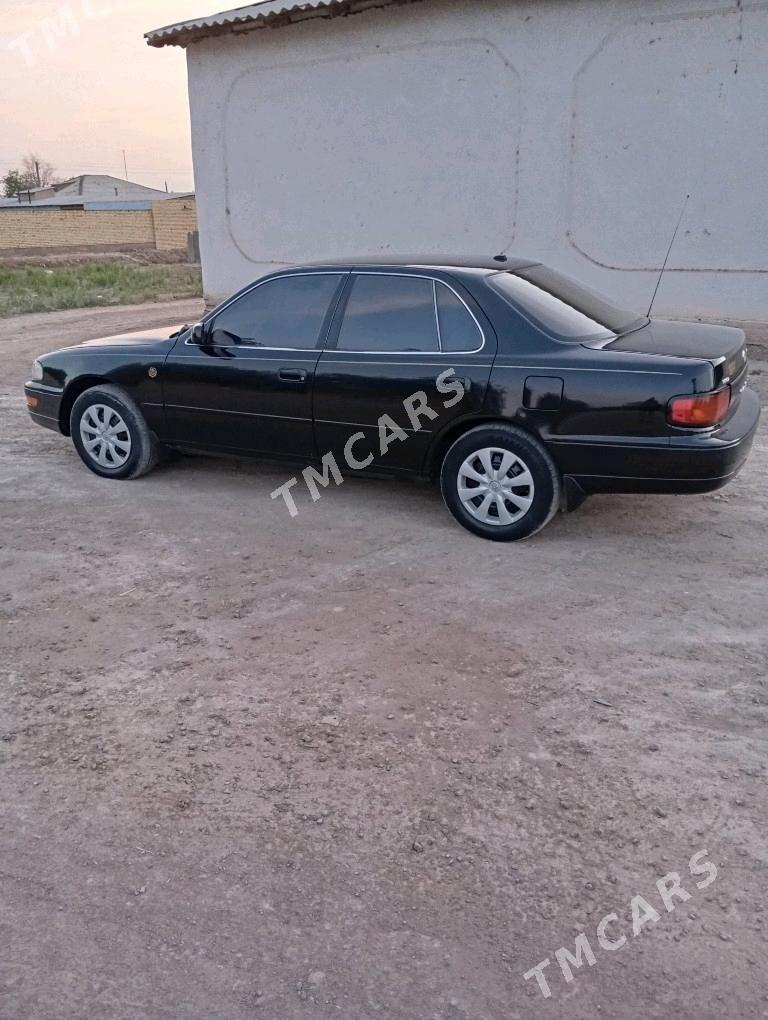 Toyota Camry 1994 - 95 000 TMT - Türkmenbaşy etr. - img 9