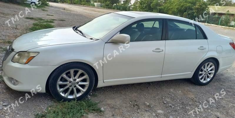 Toyota Avalon 2005 - 165 000 TMT - Бекреве - img 3