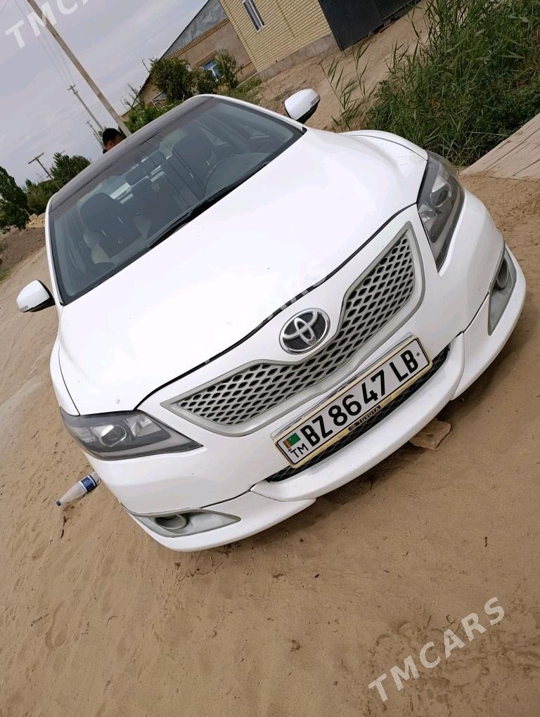Toyota Camry 2008 - 175 000 TMT - Дарганата - img 3
