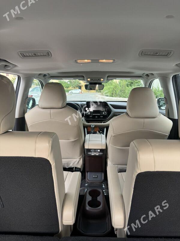 Toyota Highlander 2020 - 615 000 TMT - Ашхабад - img 2