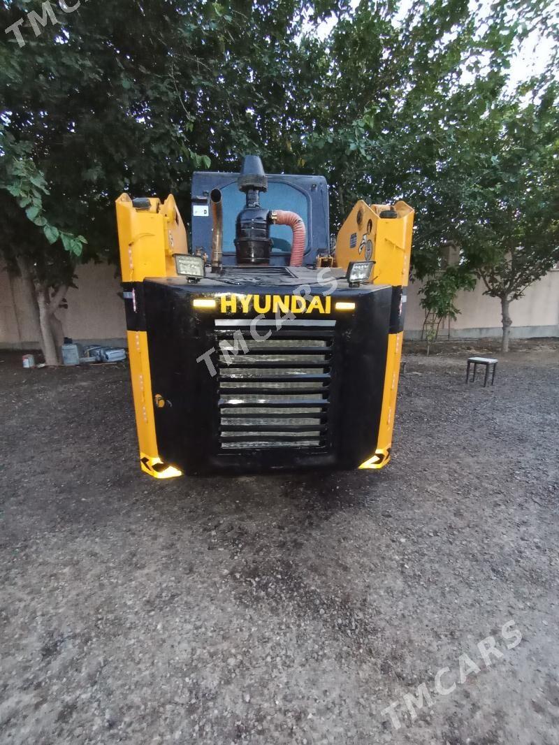 Bobcat S650 2011 - 70 000 TMT - Çoganly - img 3