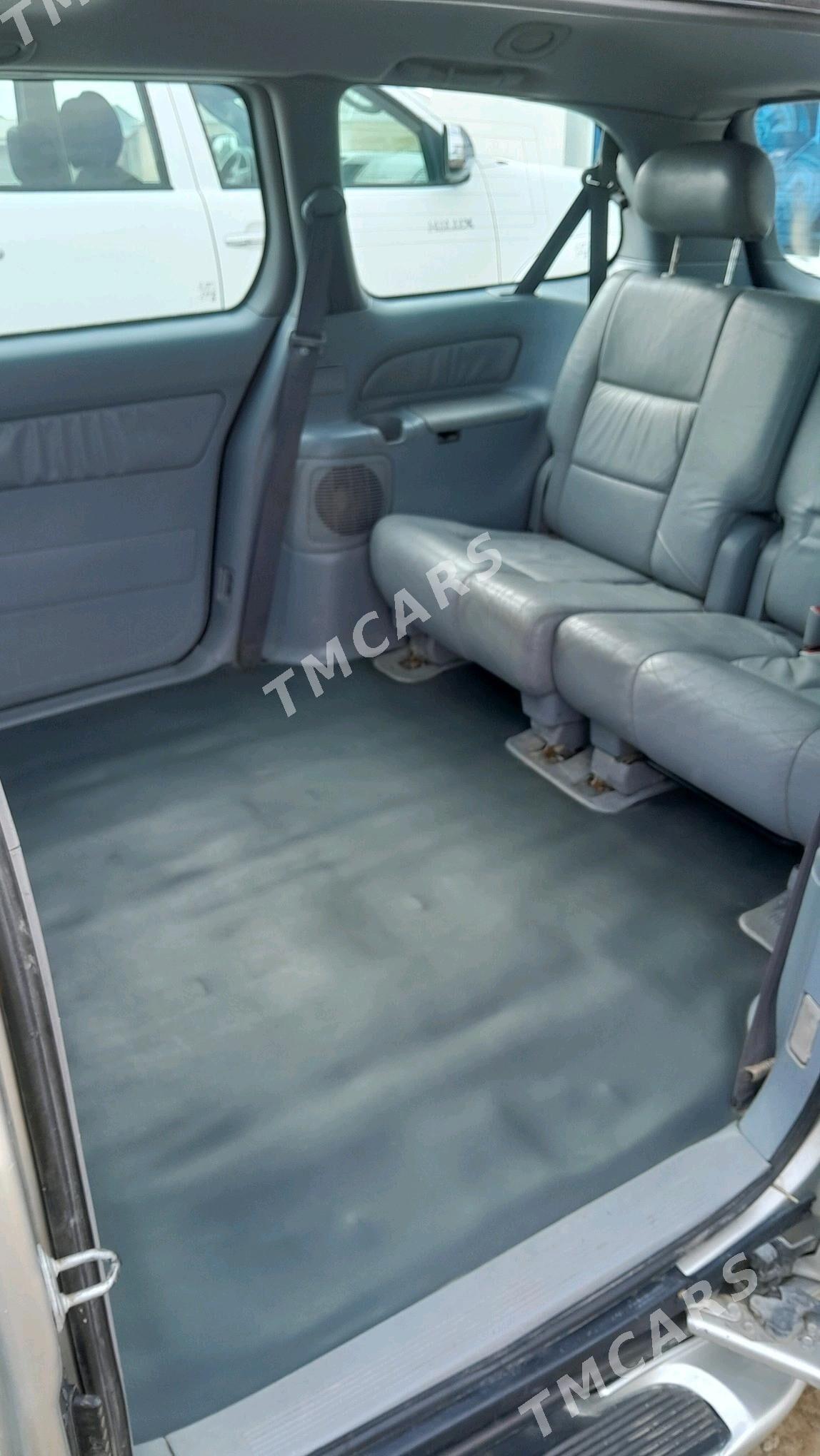 Toyota Sienna 2003 - 165 000 TMT - Murgap - img 5