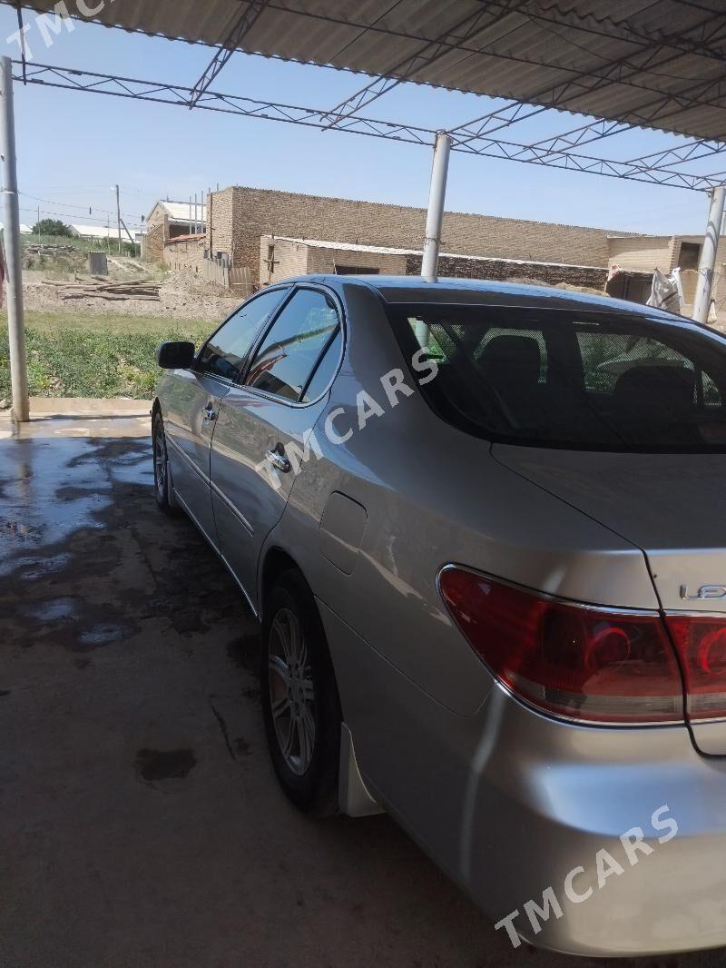 Lexus ES 330 2004 - 185 000 TMT - Саят - img 8
