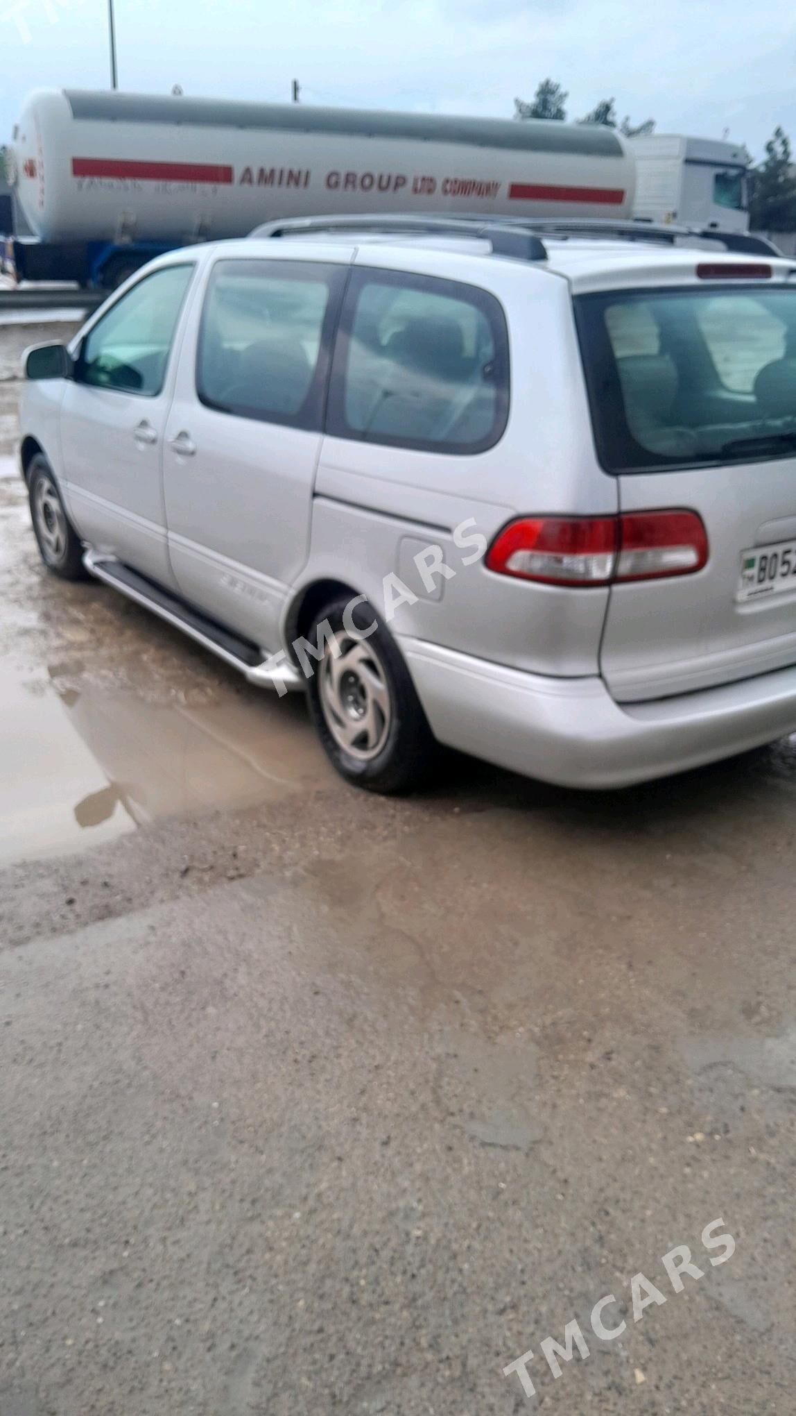 Toyota Sienna 2003 - 165 000 TMT - Murgap - img 4