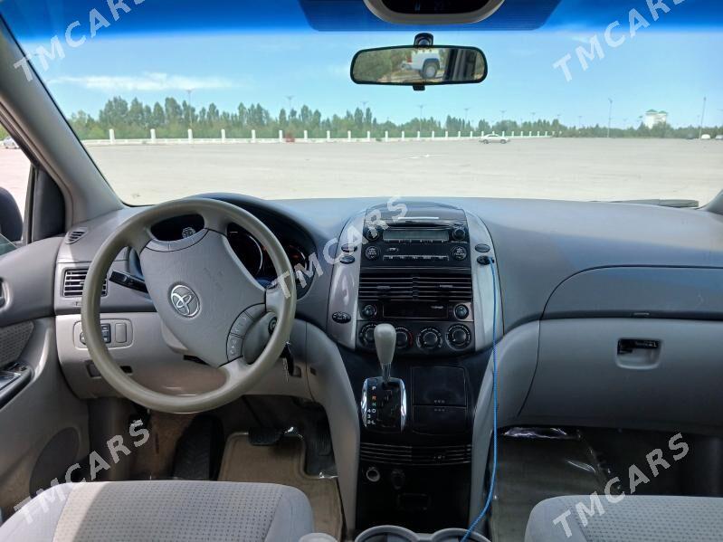 Toyota Sienna 2006 - 260 000 TMT - Гурбансолтан Едже - img 5