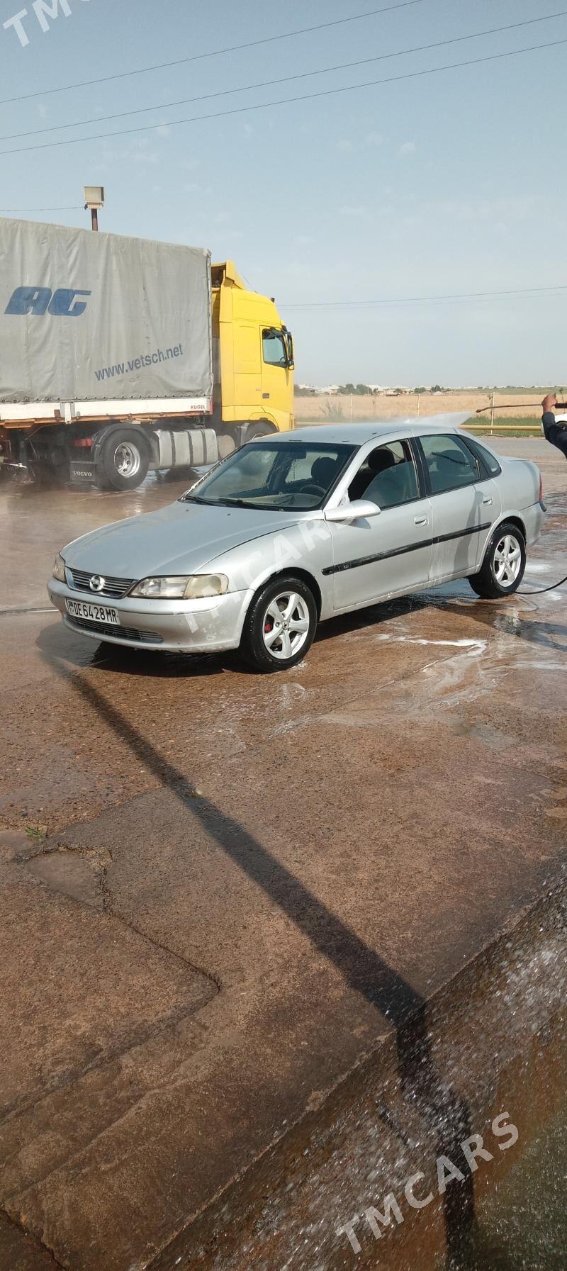 Opel Vectra 1996 - 35 000 TMT - Мургап - img 3