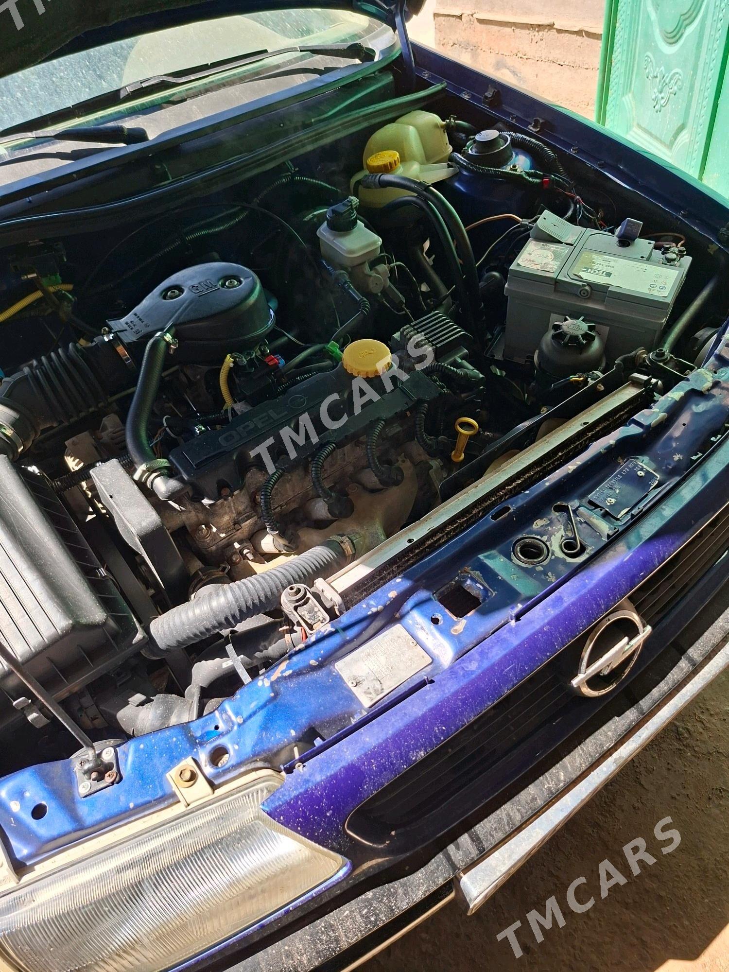 Opel Astra 1994 - 48 000 TMT - етр. Туркменбаши - img 5
