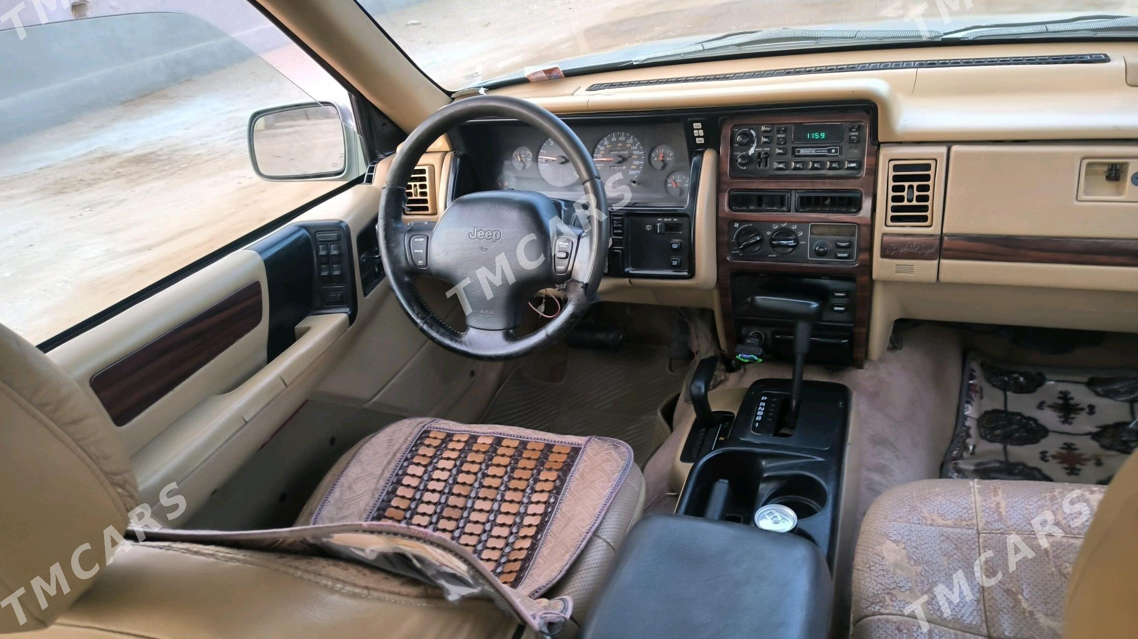 Jeep Grand Cherokee 1995 - 42 000 TMT - Гумдаг - img 3