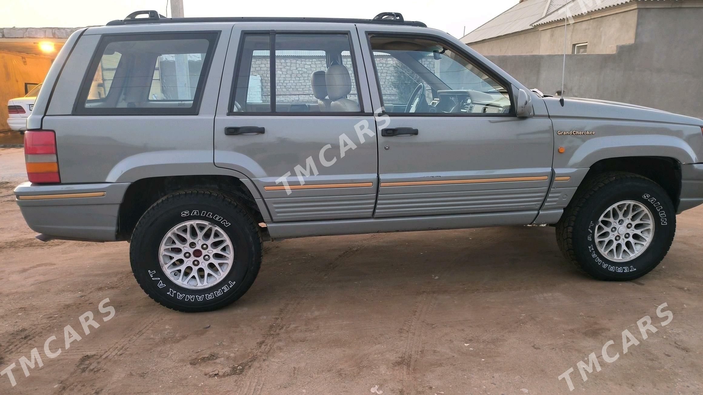 Jeep Grand Cherokee 1995 - 42 000 TMT - Гумдаг - img 5