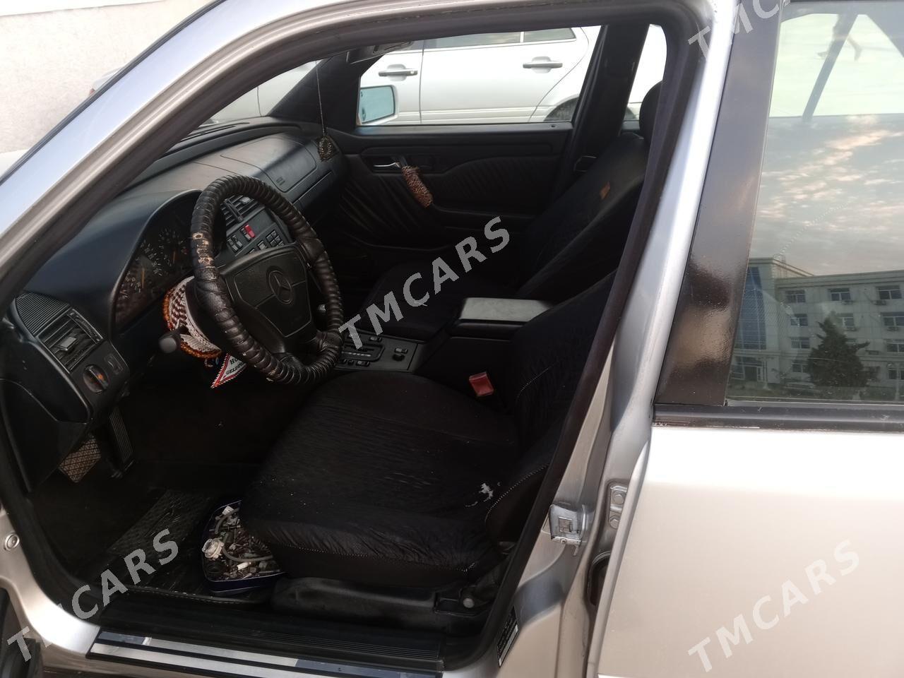 Mercedes-Benz C280 1994 - 55 000 TMT - Türkmenbaşy - img 8