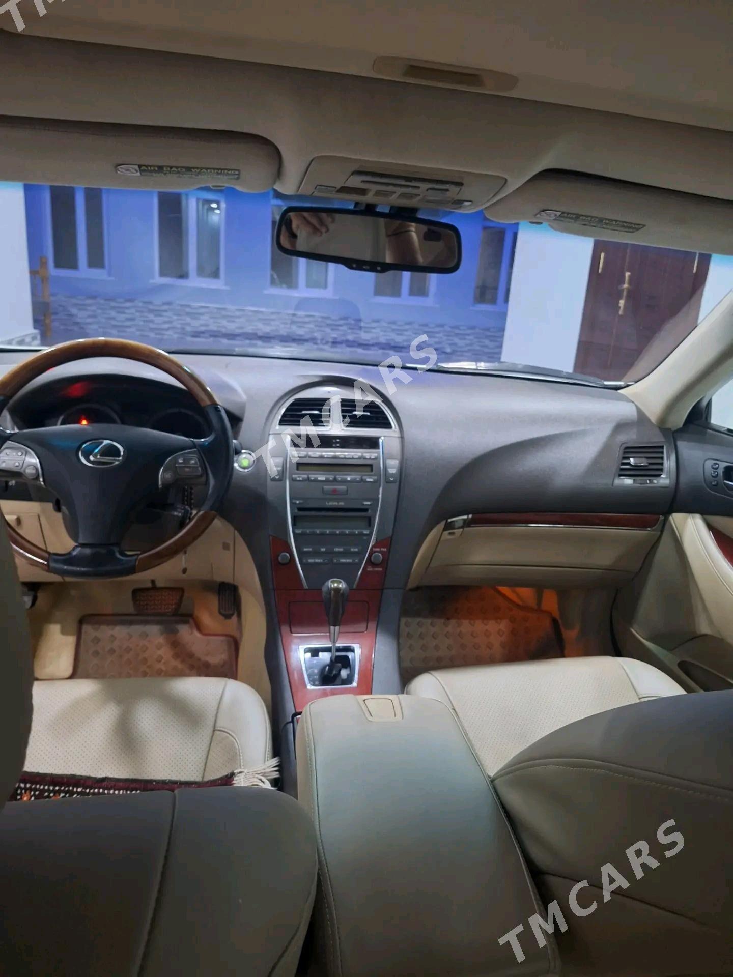 Lexus ES 350 2010 - 220 000 TMT - Чарджоу - img 4