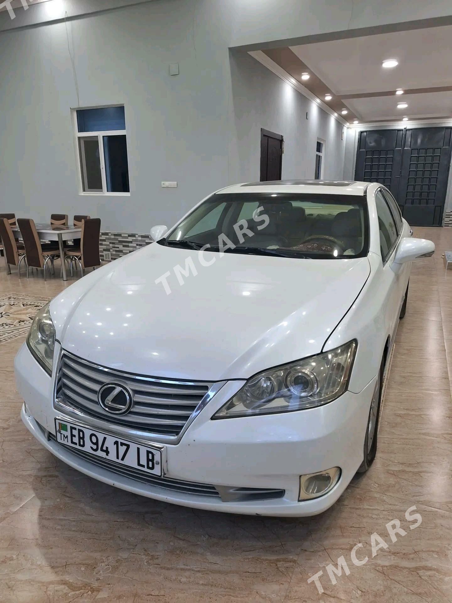 Lexus ES 350 2010 - 220 000 TMT - Чарджоу - img 2