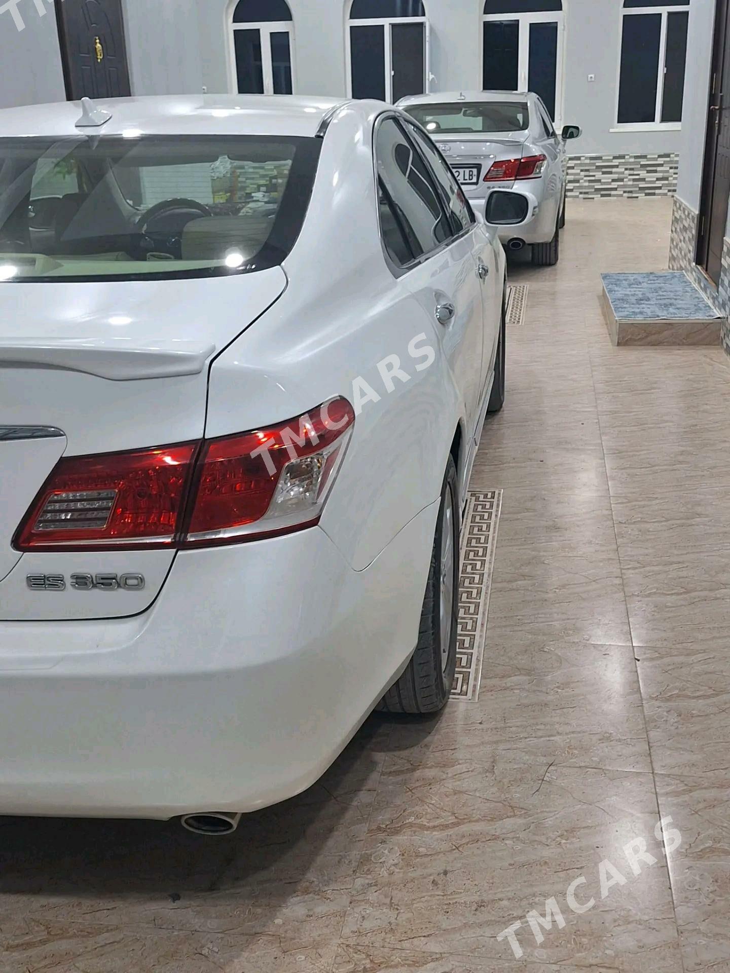 Lexus ES 350 2010 - 220 000 TMT - Чарджоу - img 5