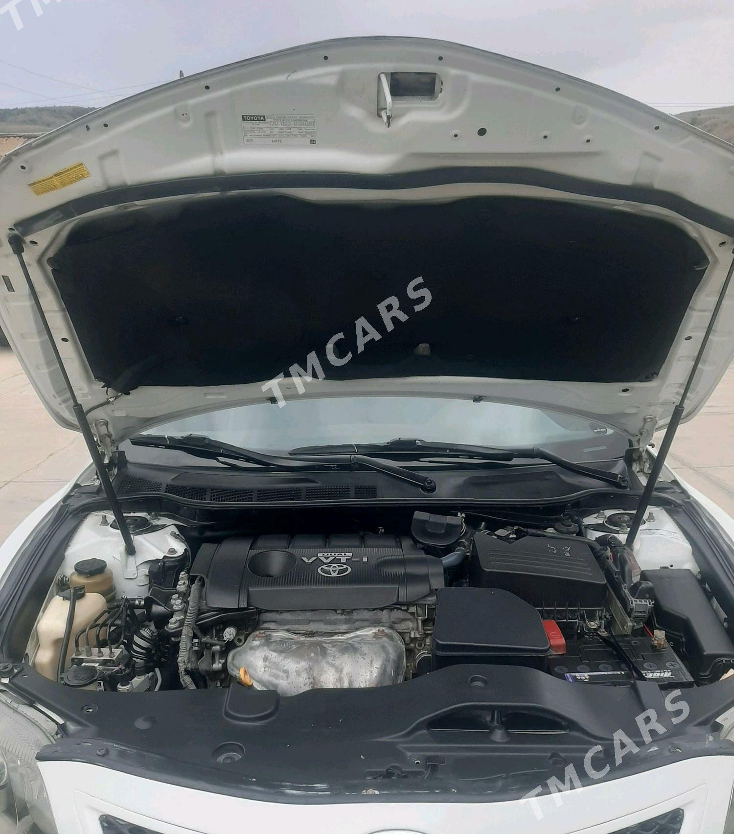 Toyota Camry 2010 - 175 000 TMT - Бахарден - img 6