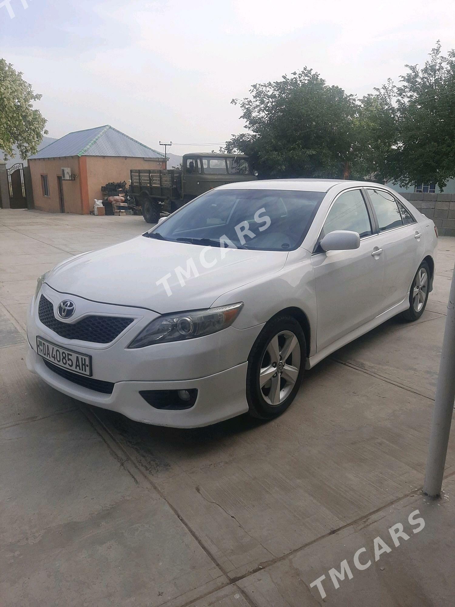 Toyota Camry 2010 - 175 000 TMT - Бахарден - img 3