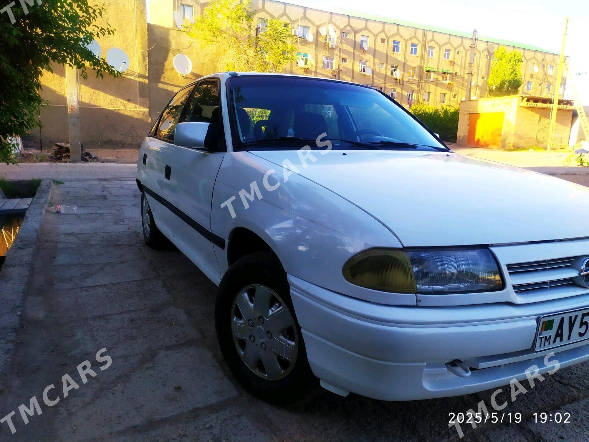Opel Astra 1991 - 29 000 TMT - Дашогуз - img 3