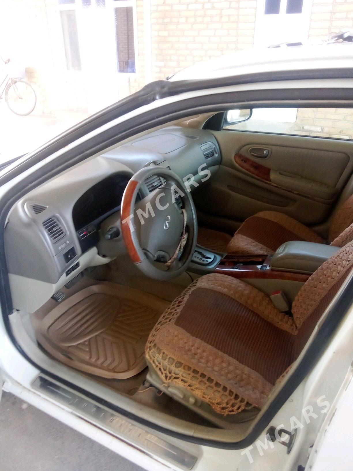 Infiniti FX35 2002 - 60 000 TMT - Sakarçäge - img 3