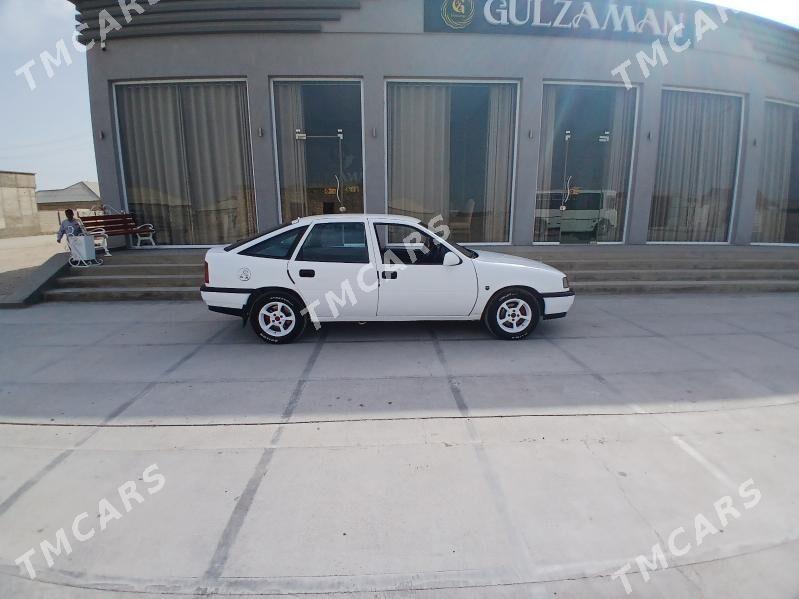 Opel Vectra 1991 - 32 000 TMT - Гумдаг - img 6