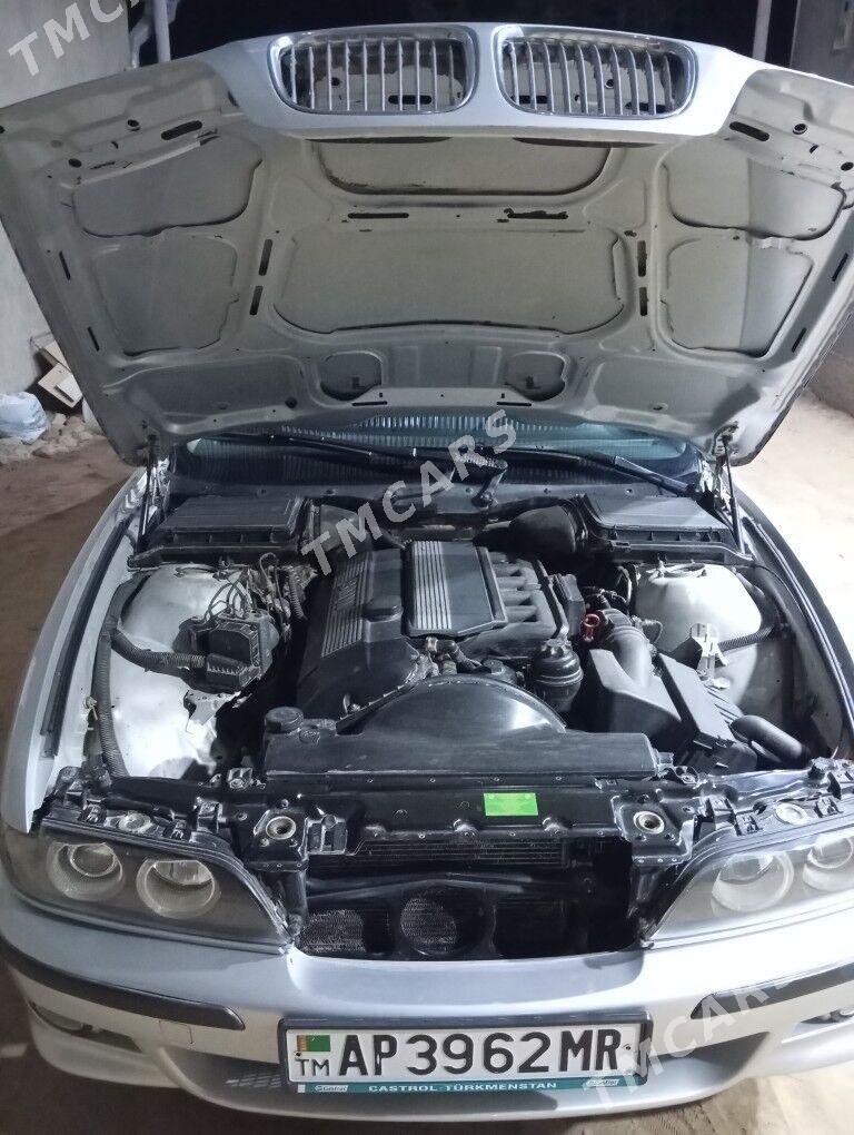 BMW 525 2001 - 110 000 TMT - Baýramaly - img 3