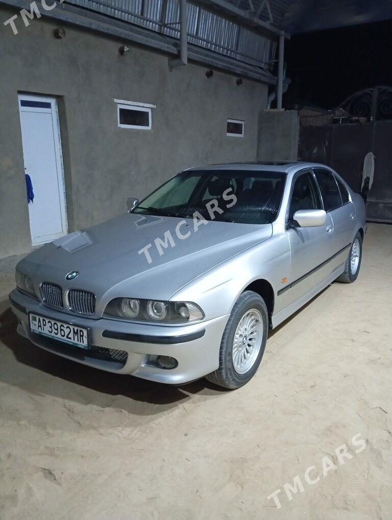 BMW 525 2001 - 110 000 TMT - Baýramaly - img 2
