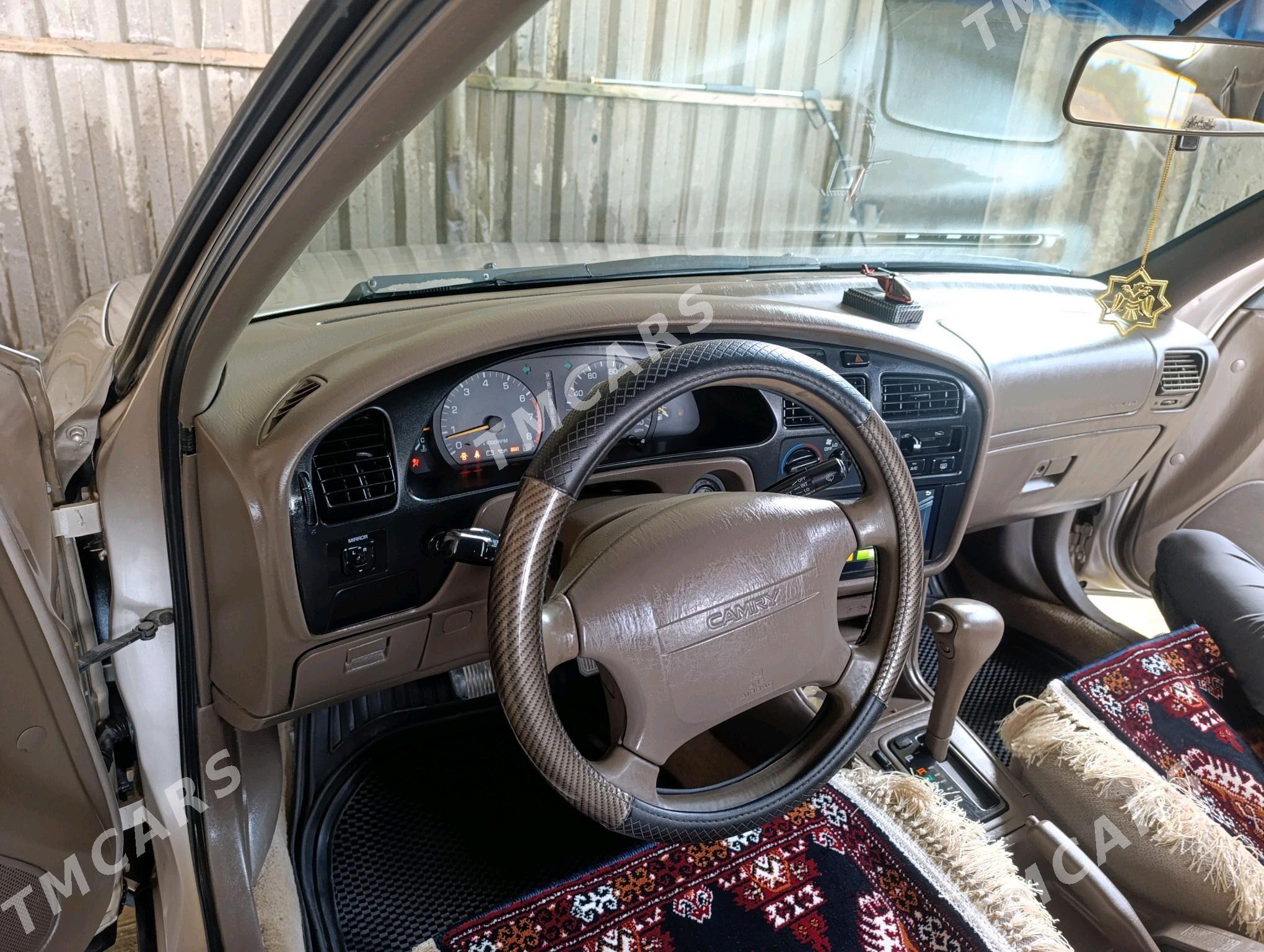 Toyota Camry 1995 - 110 000 TMT - Saýat - img 8