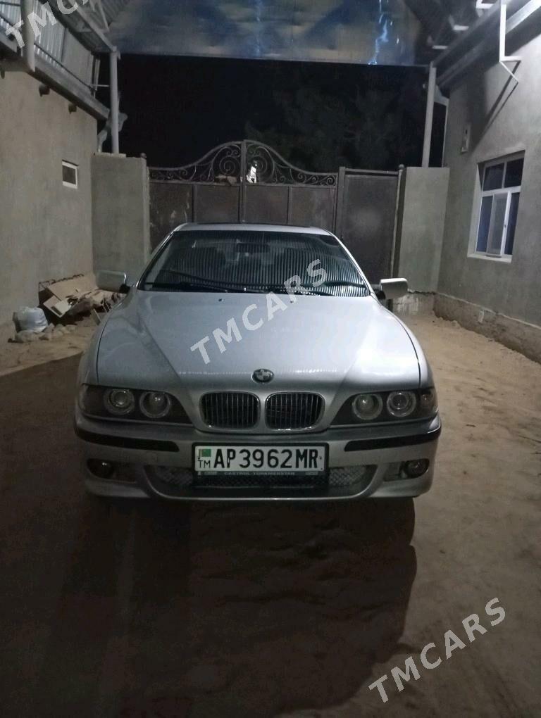 BMW 525 2001 - 110 000 TMT - Baýramaly - img 8