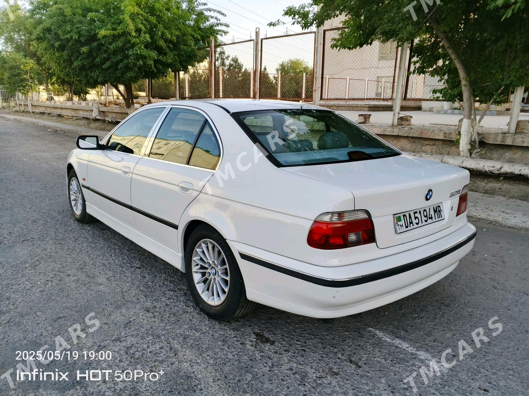 BMW 528 1997 - 80 000 TMT - Mary - img 8
