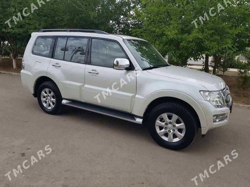 Mitsubishi Pajero 2015 - 315 000 TMT - Ашхабад - img 6