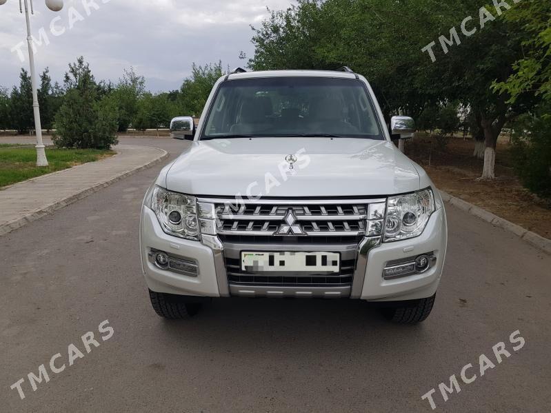 Mitsubishi Pajero 2015 - 315 000 TMT - Ашхабад - img 2