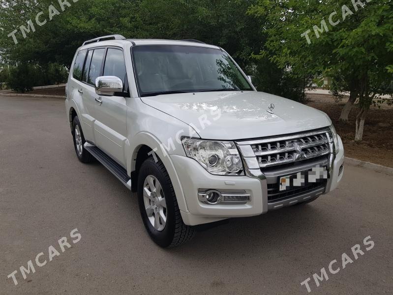 Mitsubishi Pajero 2015 - 315 000 TMT - Ашхабад - img 3