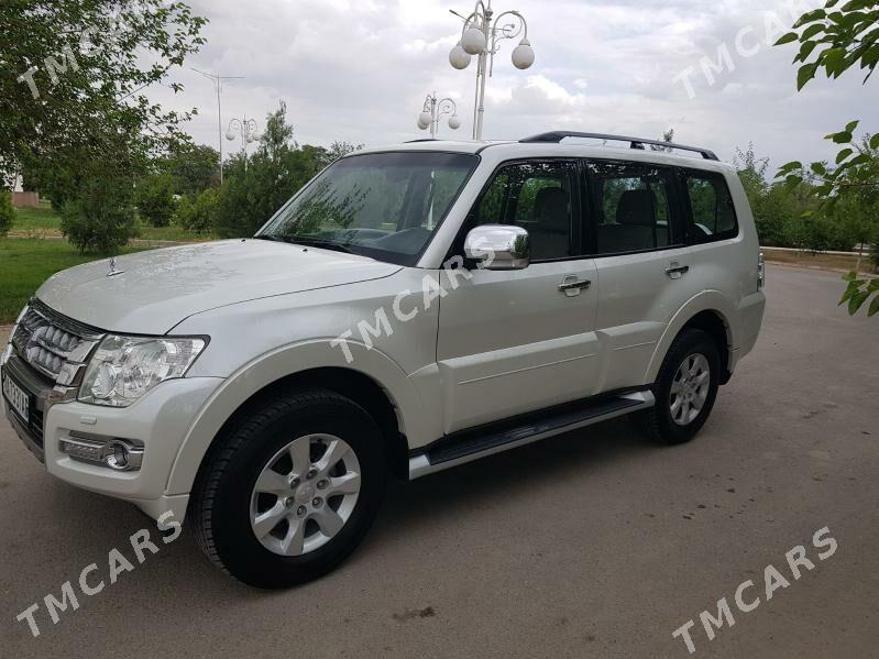 Mitsubishi Pajero 2015 - 315 000 TMT - Ашхабад - img 9