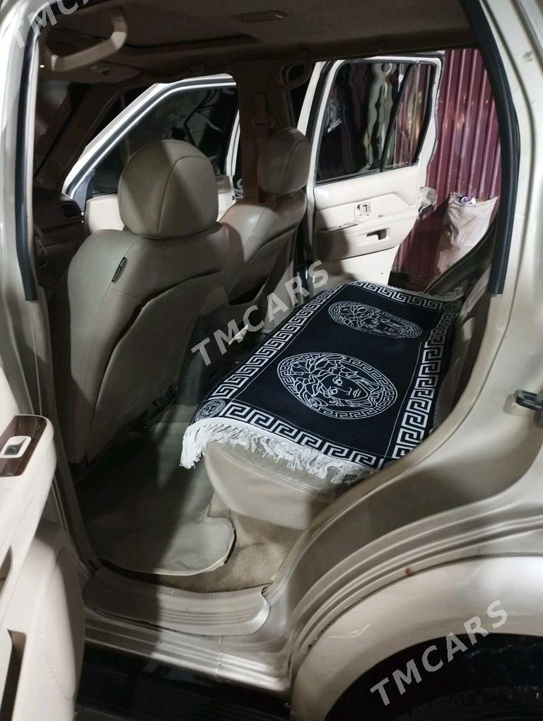 Nissan Pathfinder 2001 - 110 000 TMT - Türkmenabat - img 3
