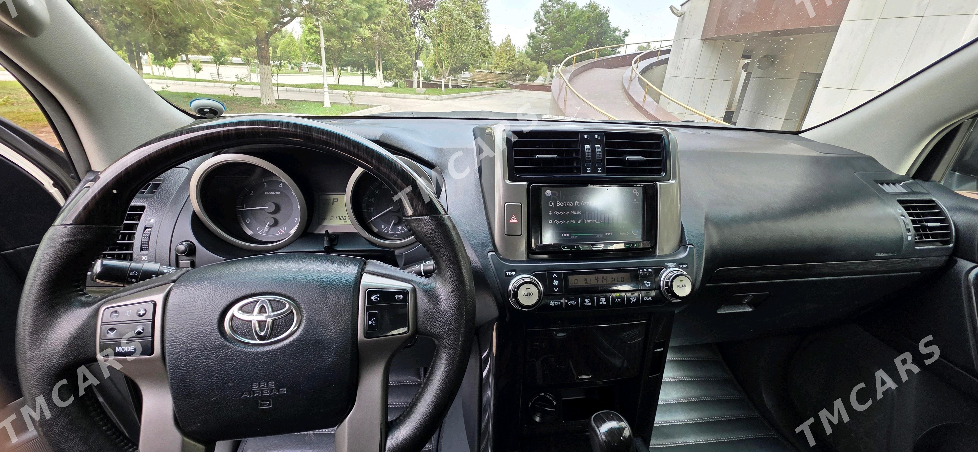 Toyota Land Cruiser Prado 2010 - 460 000 TMT - Türkmenabat - img 7