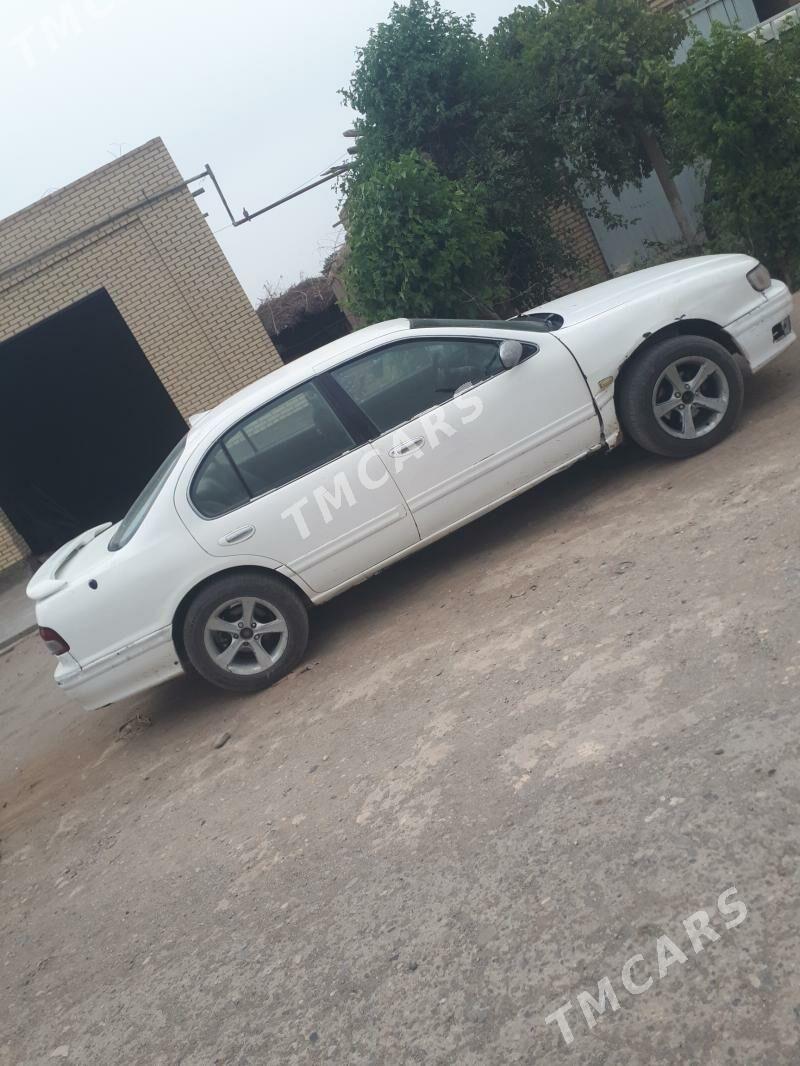 Nissan Cefiro 1994 - 25 000 TMT - Dänew - img 2