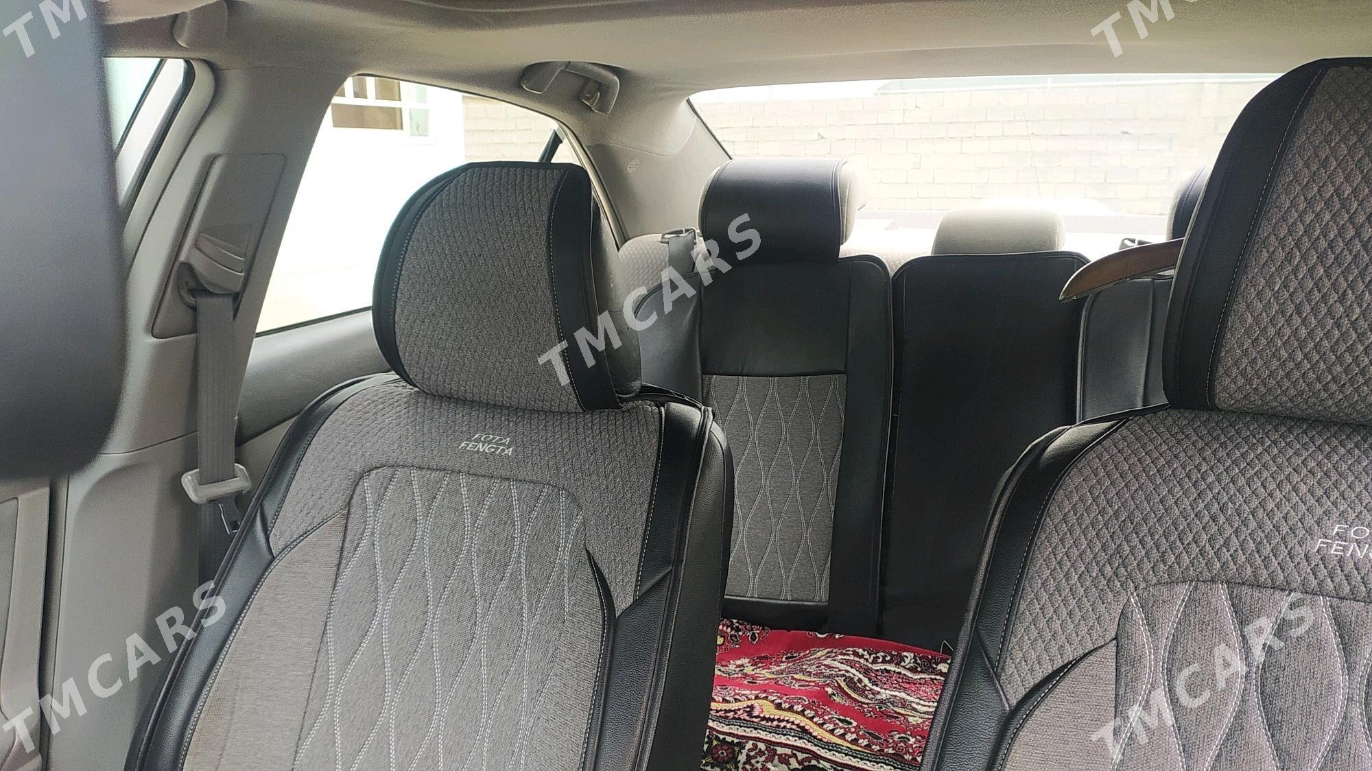 Toyota Camry 2010 - 158 000 TMT - Теджен - img 7