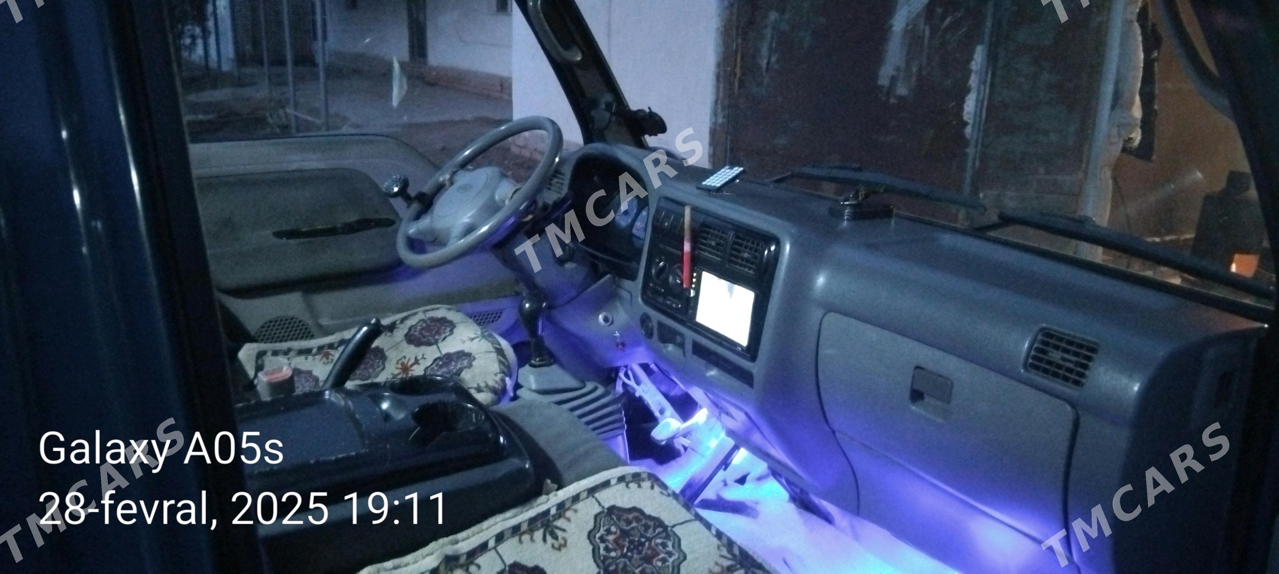 Kia Frontier 2001 - 120 000 TMT - Daşoguz - img 3