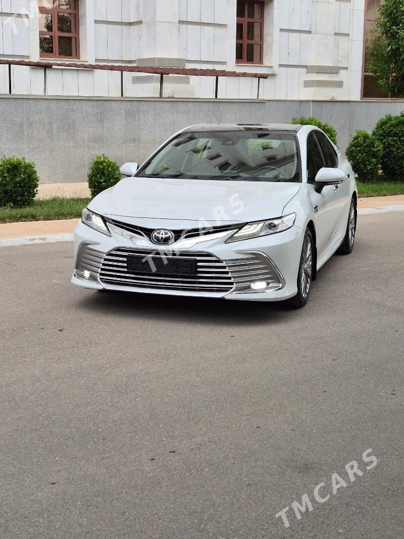 Toyota Camry 2023 - 575 000 TMT - Aşgabat - img 2