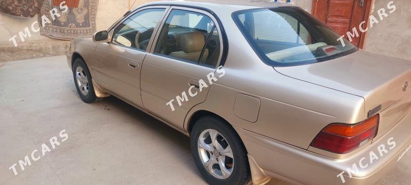 Toyota Corolla 1997 - 77 000 TMT - Babadaýhan - img 2
