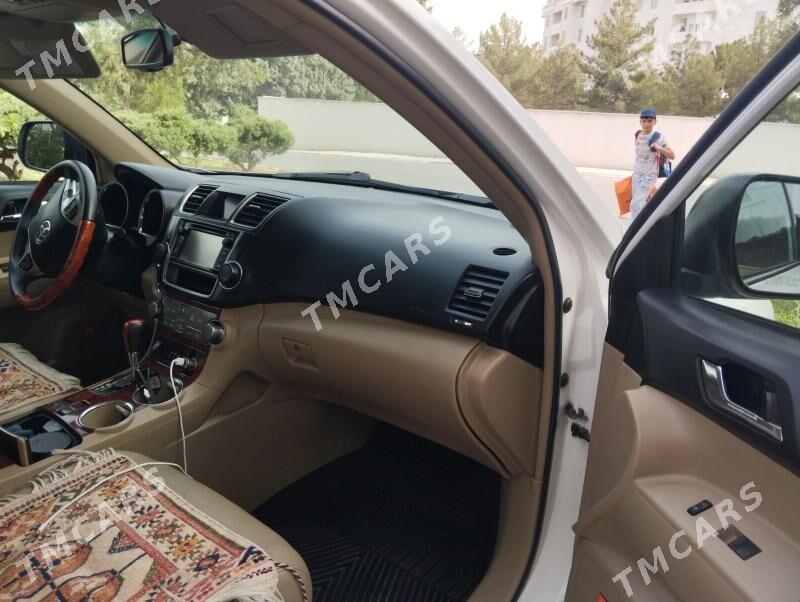Toyota Highlander 2012 - 315 000 TMT - Ашхабад - img 8