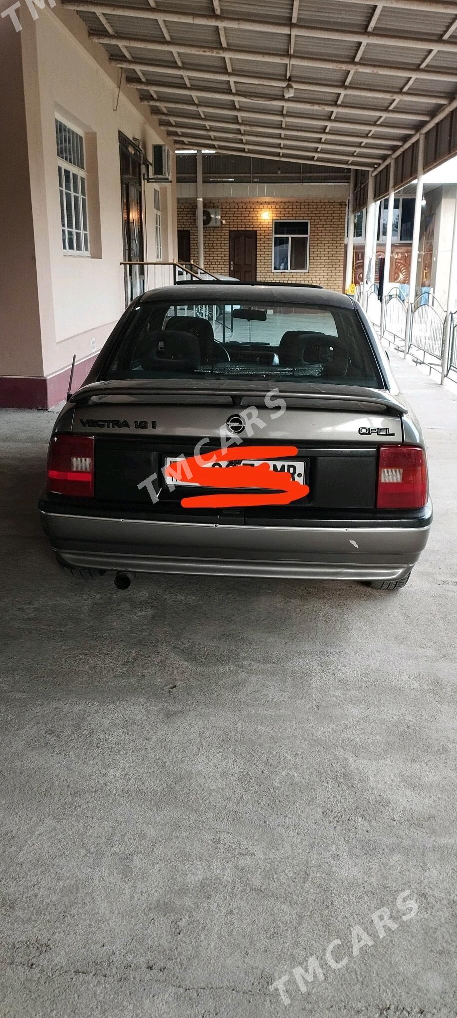 Opel Vectra 1992 - 25 000 TMT - Mary - img 2