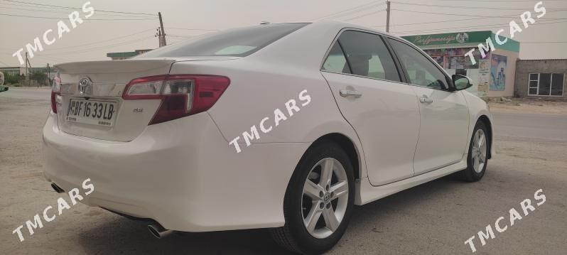 Toyota Camry 2012 - 230 000 TMT - Köýtendag - img 4